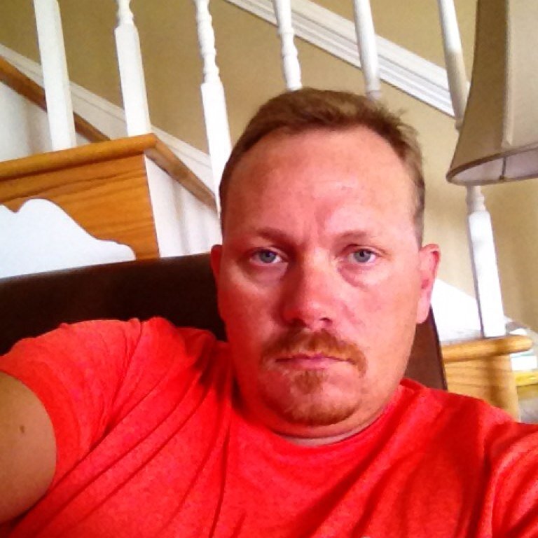 Happily married for 16 years. Proud Father of 2 wonderful boys.   Baseball fanatic, Coach.