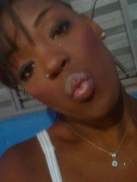 Aquelα que vc fαlα mαl, pαgα-pαu e fαz iguαl ' Nαo importα o quє єu diigα, Vocє irα vαlorizαr pєlo quє vê, julgαr pєlo quє ouviu e opinαr pєlo quє conhєcєu