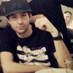 Não venha me dizer o que é melhor pra mim, a vida vai mostrando e sempre foi assim!♫ http://t.co/Oqk7X0EJn5
