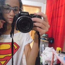 pequewnnaaa :3 infeliz ♥