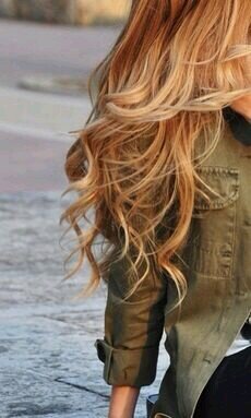 mobile hair extension specialist call 07561363887