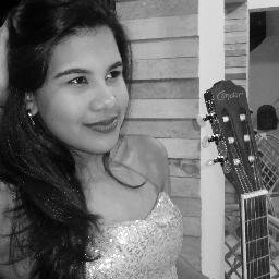Cantar é próprio de quem ama