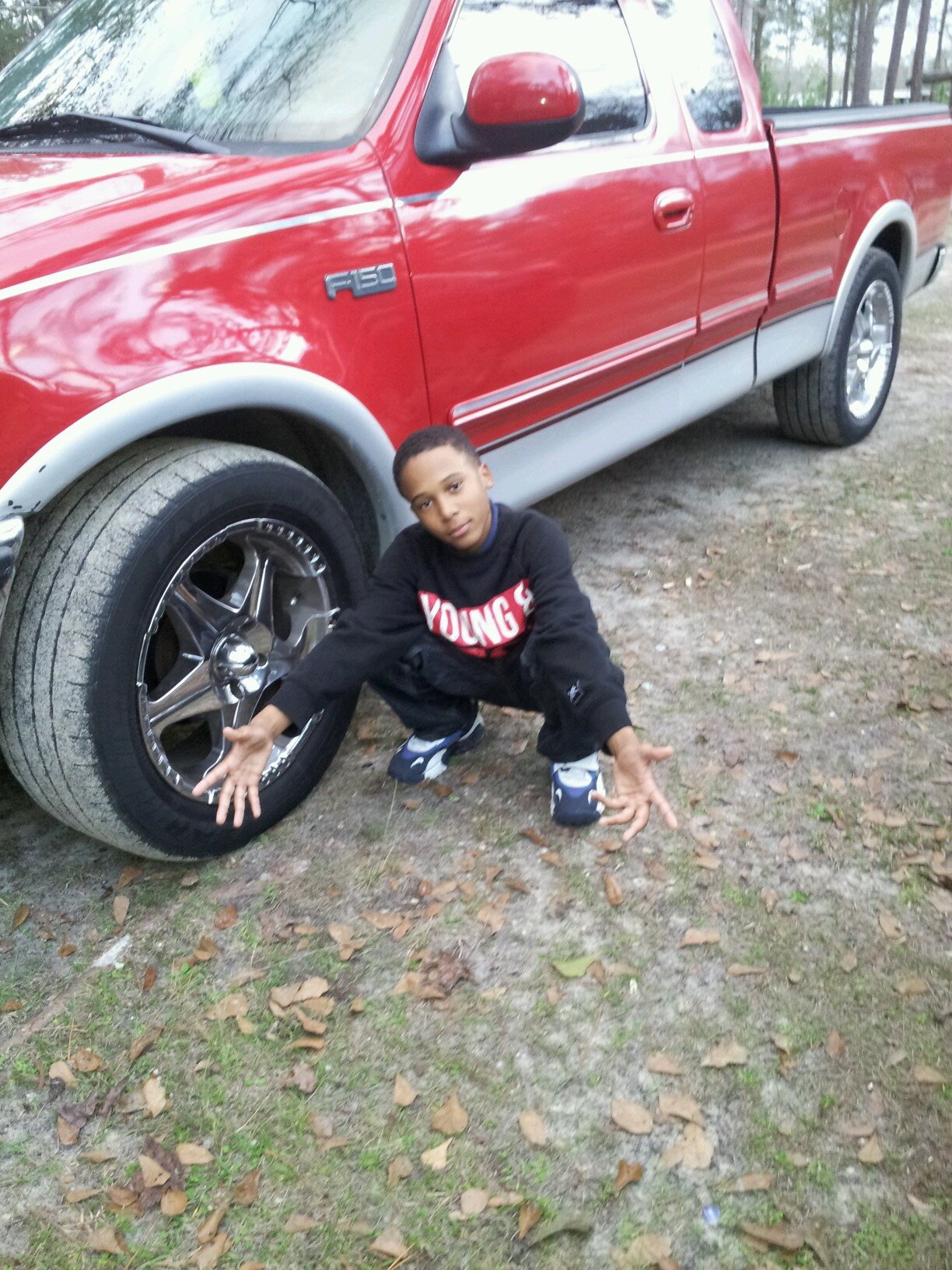 Nigga im in MIDDLE AMIGOS and Dream Team