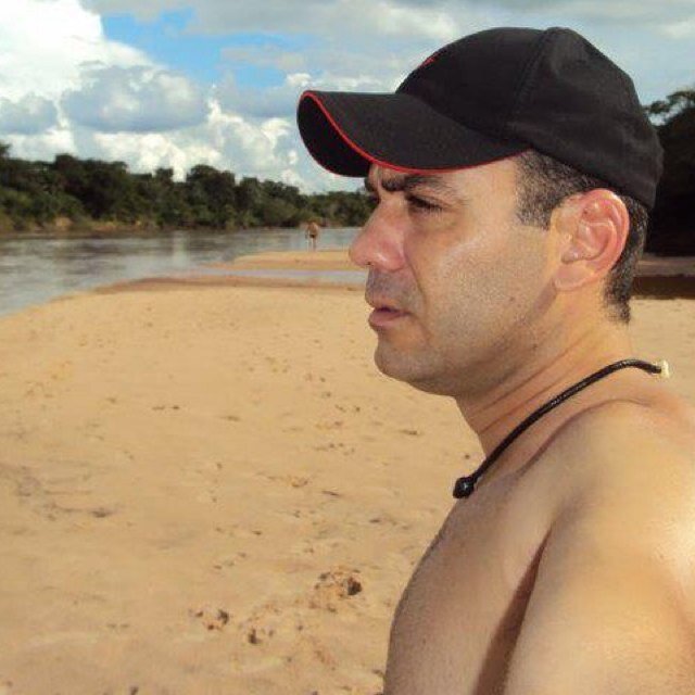 Extração e intermediação de minério de ouro, diamantes, nióbio, cassiterita, tantalita, titânio e pedras preciosas, venda de fazendas, jazidas e mineradoras.