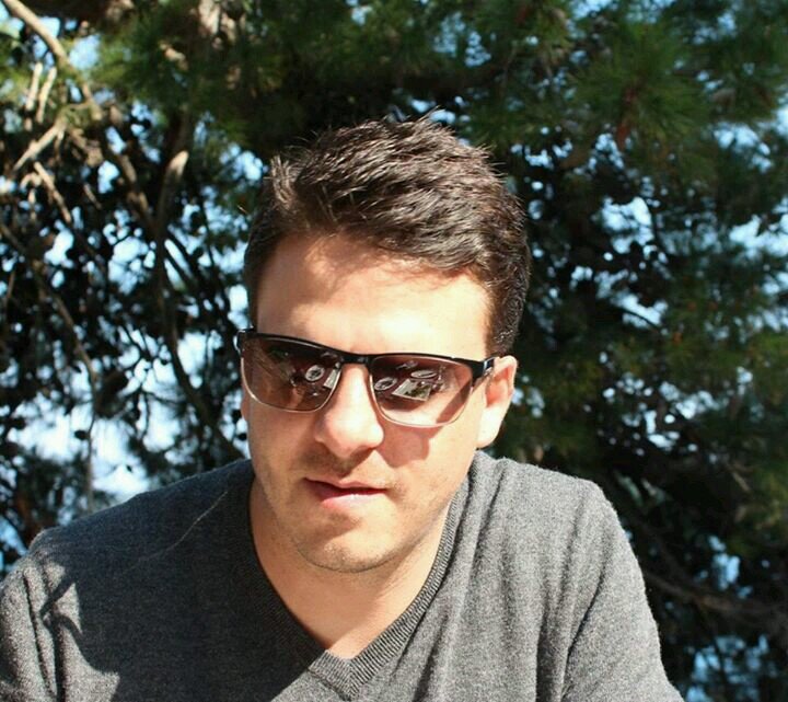 estebanszasz's profile picture. 