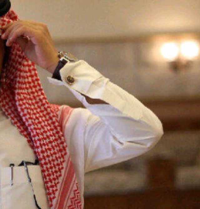 قالوا لي : ماعندك غير المرأه والمرأه .. واقول لهم: ماعندي غيرها .. هي امي واختي وزوجتي وبنتي .. هي الحياه .. من تكون لولاها.. وكيف أعيش