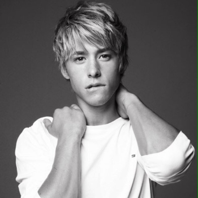 Hey. I'm Jack. I'm not someone you wanna mess with. Been through enough already. ((ROTG RP))