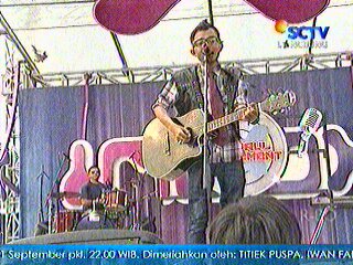 ........im the singer........