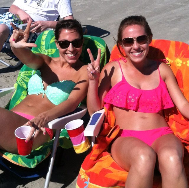 haley_erb's profile picture. Kindergarten teacher assistant. Lover of doodles, baking, & exercising in lululemon.