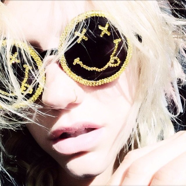 KE$HA , NEON HITCH , JEFFREE STAR