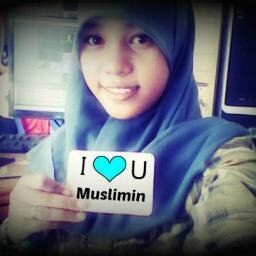 Mama ,, Ayah ,, Abang ,, Adek :)