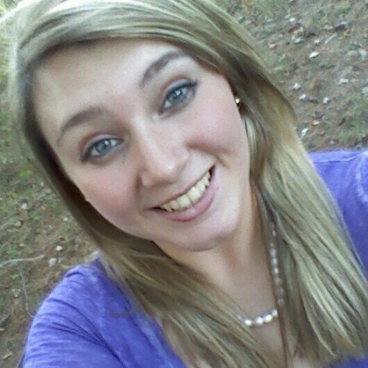 hannahb44458's profile picture. 