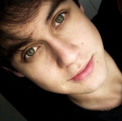 nao sou capaz de te esquecer @Gabriel_Merling ♥