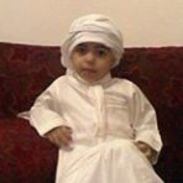 (إن اصبت في اي تغريده فمن الله وإن اخطأت فمن نفسي الضعيفعه والشيطان)