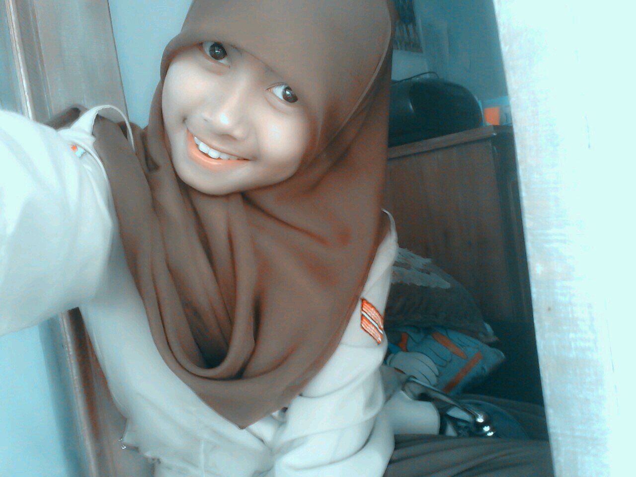 Call Me Aneu =D I SMAN 11 GARUT I @Keluarga11garut I X E #KECROKKECROK \=D/ I Follback Gw (y) I Mention For Follback 
³ ƪ(•˘⌣˘)┐┌(˘⌣˘•)ʃ ◕‿◕ \(´▽`)/