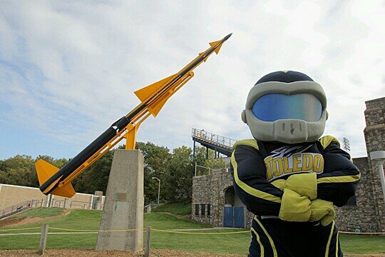 UtoledoTweets's profile picture. Tweets about University of Toledo, including jokes, news, comments, UT problems and more.