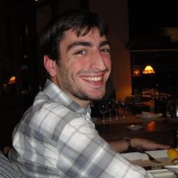 GuilloteTesla's profile picture. Ingeniero en Informática, jugador veterano de videojuegos (1990-Hoy), amante de la música, los viajes y la comida.