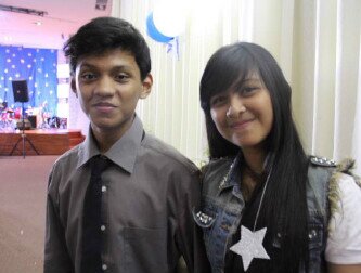follow twitter baru @wisyealexandra . Twitter yang ini unfollow aja soalnya error, Mention for follback. Thank you ;3