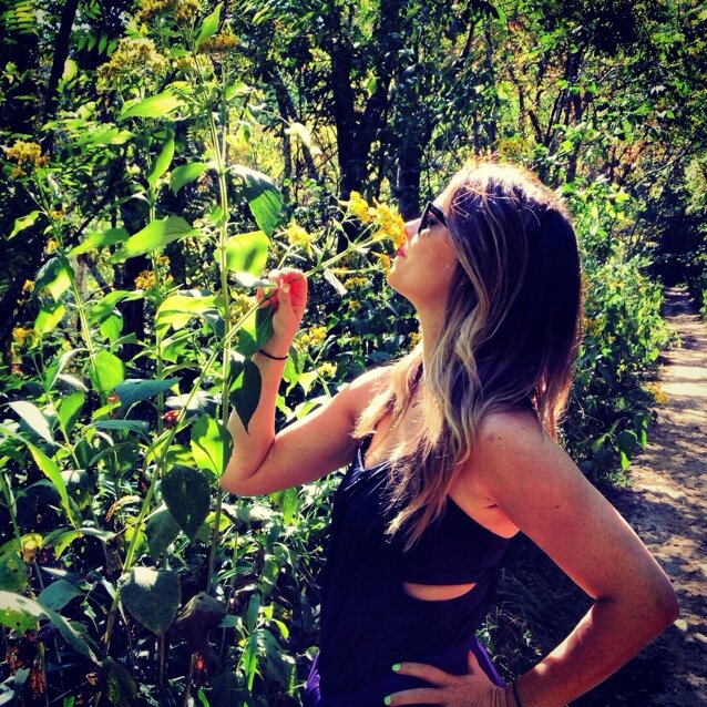 AngieHuggins's profile picture. Life is good.