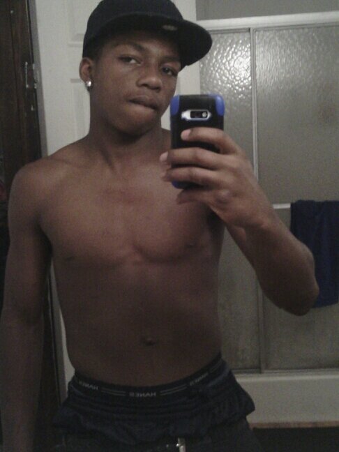 Fuckk ahh bio im juss ahh young nigga livin dha YOLO lifee #RecklessSwagg #Swagg EastSide OR NO SIDE #Blessed #FootBallIsLifee TeamGod TeamRampants
