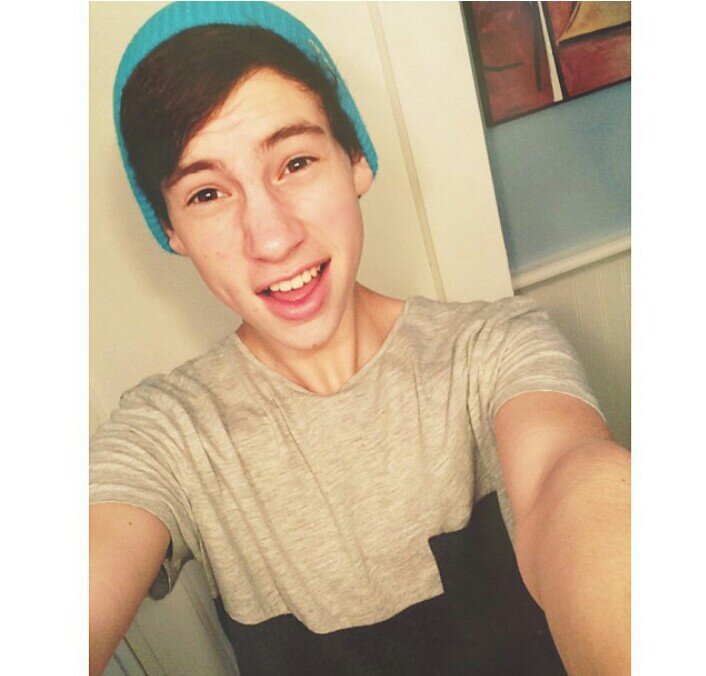 I'm Connor, I am new to Harborside! I am obessed with taking pictures. I am in love with making videos and posting them online.