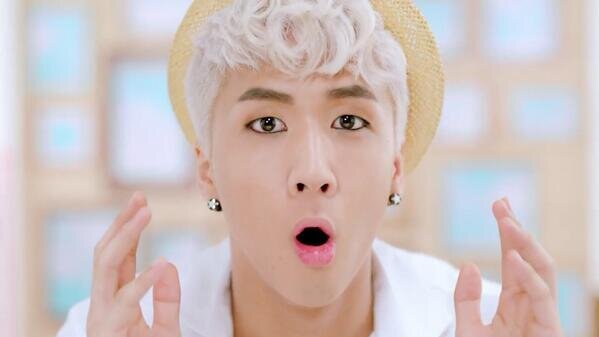 Roleplayer of Ravi VIXX~| Main rapper of VIXX | 93lines | Single | #VIXXSquad