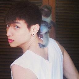 SUPER-MAN to my family , fan-mily ( jejeloverss & esforas ) and all people in the world - instagram : jejegurusinga