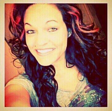 22 years of age; livin life on edge. I adore open minded people. Lifes a rave; Rage it. Music is my life dancing barefoot 3