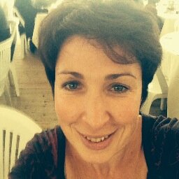 AnnechriO's profile picture. 