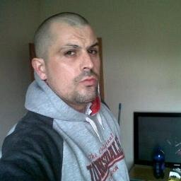 ___ERIKWRONG__'s profile picture. 