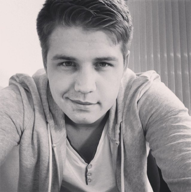 Instagram : jellehenke
