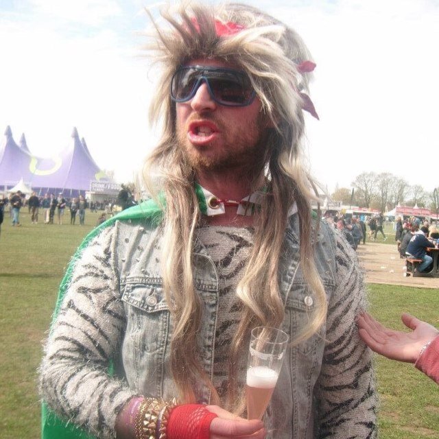 Rusty_LoveRat's profile picture. The abillity to lose personal items is my forte... Drummer in BRUNEL and Catalina Wine Mixer. Assistant manager @ majestic wine.