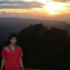 wanted a quiet life happily without interference from others only by the him daan longevity.