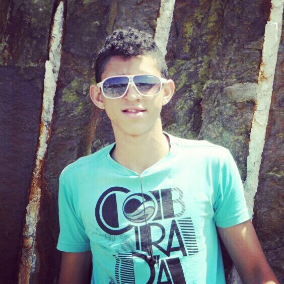 Mas poxa vida,carai... Ói eu aqui de novo e_e