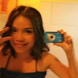 iM a StRoNg GiRL WhO kEePs HeR sTuFf In LiNe. EvEn WhEn I hAvE tEaRs GoInG dOwN mY fAcE, i ALWaYs MaNaGe To SaY tHoSe TwO wOrDs -Im FiNe-