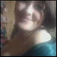 petite green eyed brunette, single mam of 3