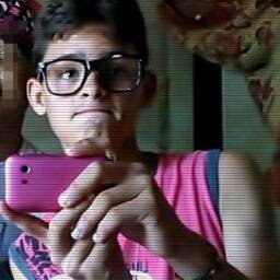 -nunca espere o futuro mudar sua via , por que oo futuro é a consequência do presente ;*