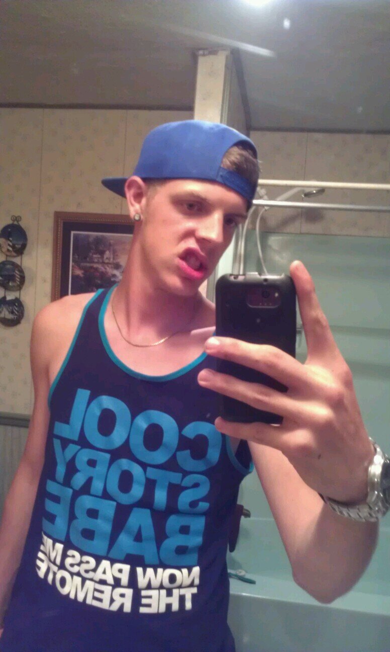 Djbranlee's profile picture. I will be heard. :D I just wanna make everyone happy through music.