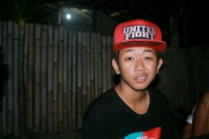 ayusri198's profile picture. Rizky