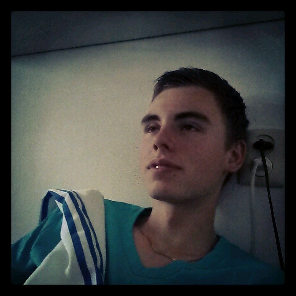 ♥Ninee 14'6'12 // ♥ FR 1908 ♥ // Insta : NIEELS070 // schatt iloveyouuu♥ ik wil je echt never nooit meer kwijt want je bent me allesjeee ♥ xxx je meisje :$