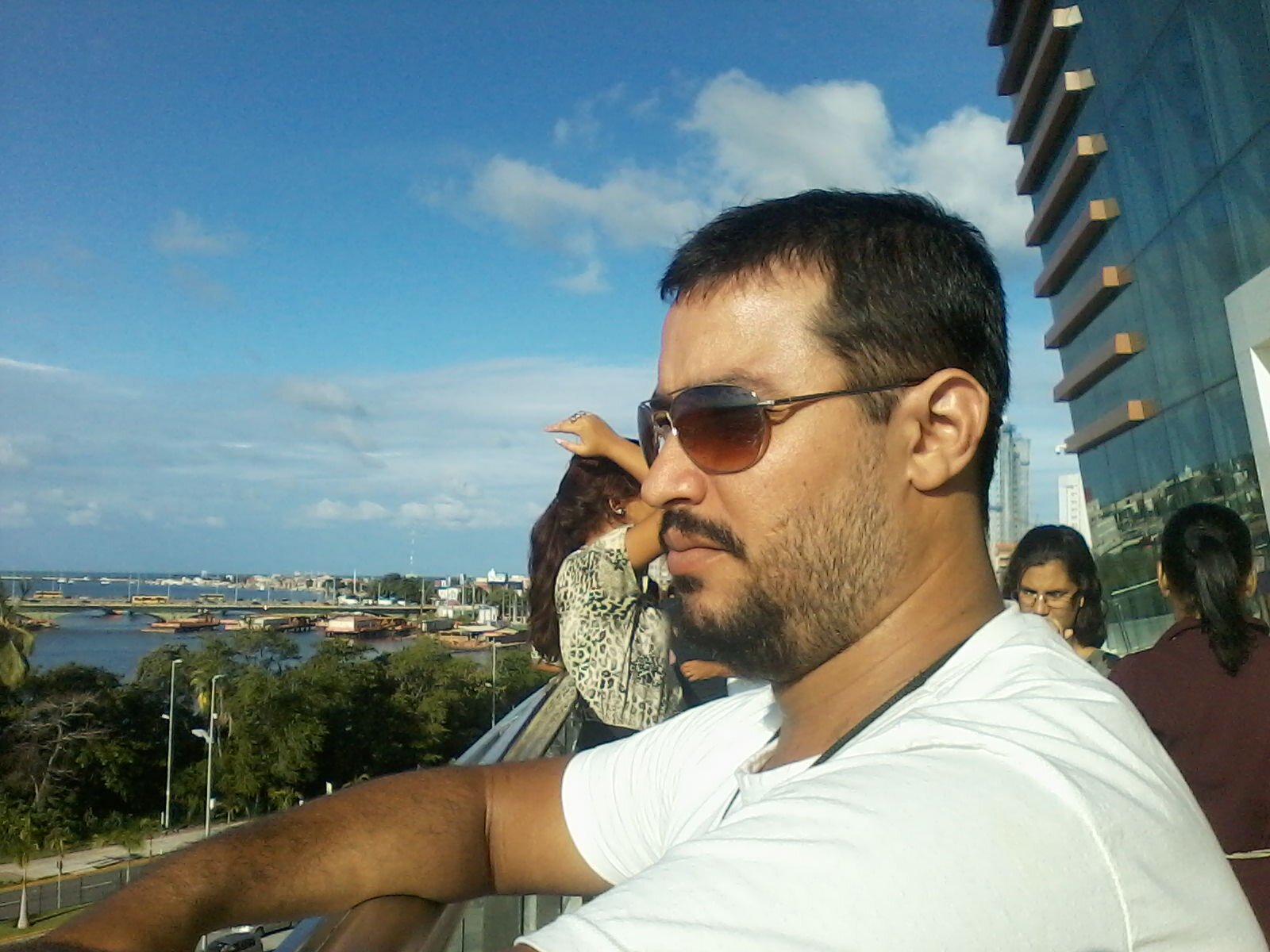 educall1's profile picture. 