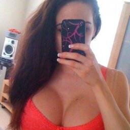 MatildeMendoza5's profile picture. Faceoff!