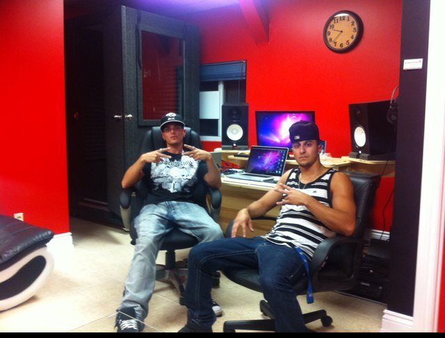 I Am Hip-Hop / Hit up the Youtube page / For booking inquiries hit me up at 416-668-1757 or email- thetonymax93@gmail.com