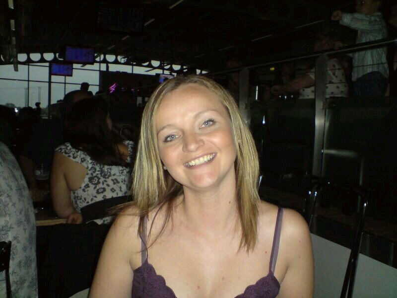 Debclarkpatiki's profile picture. 