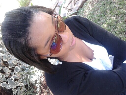 Angelic_Love1's profile picture. Heyy Angels!! Please kindly follow new account @Angela_Rapoo 3:-*