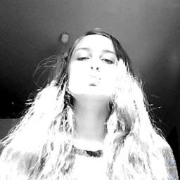 1Directioner_5's profile picture. Some people believe in God; I believe in music. Some people pray; I turn on the radio