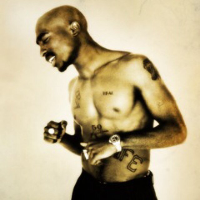 Tupac Shakur ♥