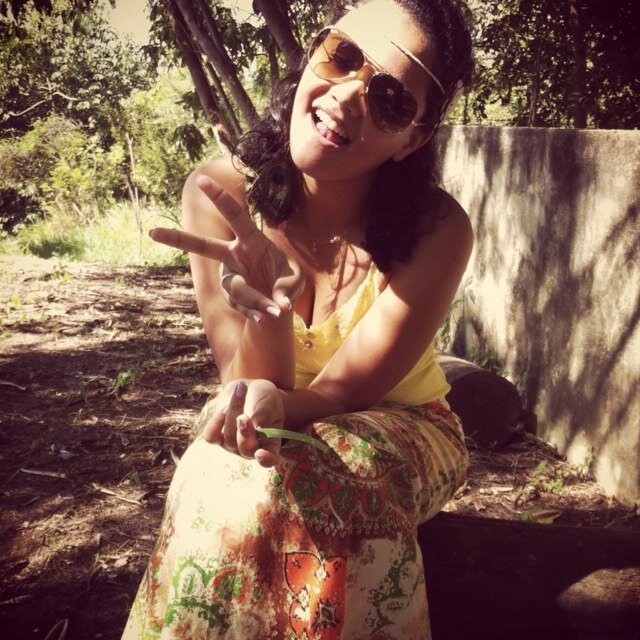 17 anos, brasileira !