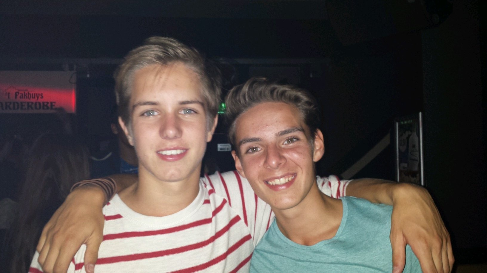 17 jaar oud | SV Laren99 A2 | Vwo6 L&B | Feyenoord fan | snapchat en instagram: maxdeboer123