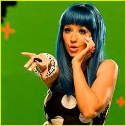 Xtina,Ke$ha,Katy n David Guetta
I LOVE FOOTBALL